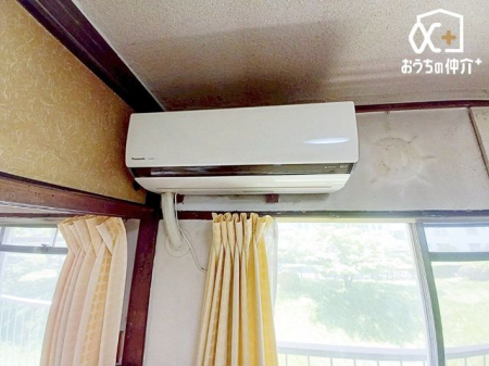 その他 備え付けのエアコンです。