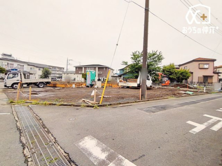 現地外観写真 ●太陽の光と心地よい風の通る立地です