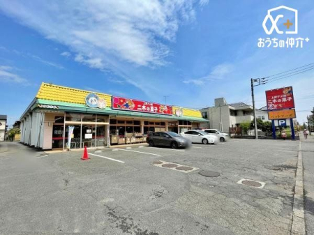 周辺環境 二木の菓子　新所沢店 徒歩30分。町のお菓子屋さん。　品揃えも豊富です。 2370m