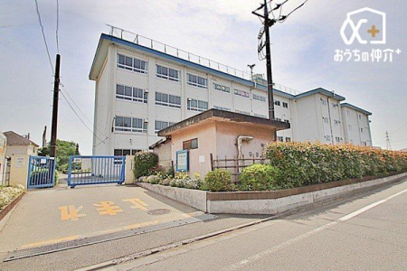 周辺環境 小平市立小平第六中学校 徒歩18分。小平第六中学校は令和3年度「創立50周年」 1420m