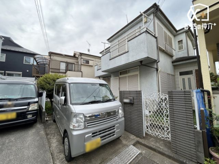 現地外観写真 ・小屋裏収納のある4LDKのお住い・南側がお庭で日当たり良好