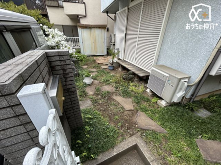 その他 ガーデニングも楽しめるお庭