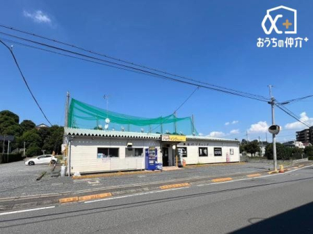 周辺環境 神山バッティングセンター 徒歩11分。1回200円　9打席　1000円でまとめ買いすると6ゲームできる割引も！ 850m