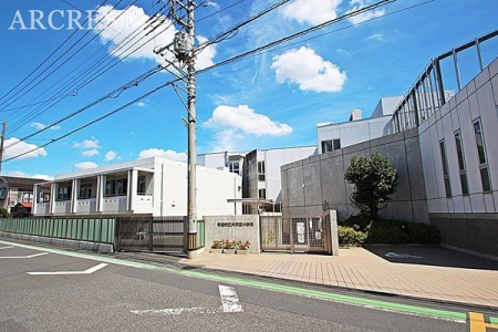 周辺環境 徒歩18分。●新座市立大和田小学校は『すべての子を大和田の光に』を目指します 1430m