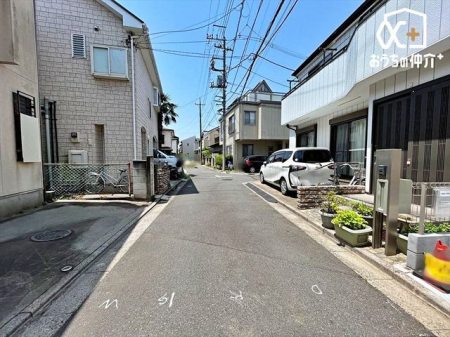 周辺環境 埼玉縣信用金庫　三芳支店 徒歩14分。 1070m