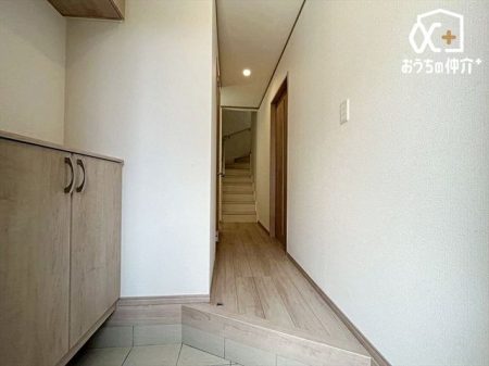 周辺環境 セブンイレブンみずほ台店 徒歩10分。24時間営業 790m