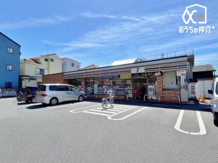 周辺環境 セブン-イレブン 西東京北町３丁目店 徒歩5分。24時間営業　お弁当から日用品　コピーやチケット　セブン銀行ATM　近くにあるととっても便利なコンビニですね！ 400m