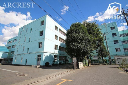 周辺環境 新座市立第五中学校 徒歩9分。三つの目標「明朗・清潔・信頼」 あいさついっぱい　花いっぱい　笑顔あふれる　さわやか五中 720m
