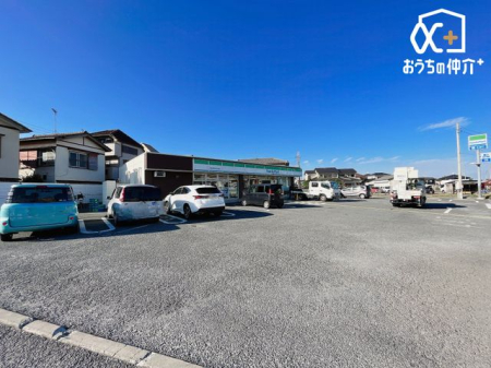 周辺環境 ららぽーと富士見 徒歩11分。営業時間　平日10：00～20：00　土日10：00～21：00 810m