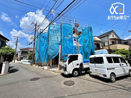 周辺環境 ファミリーマート富士見羽沢三丁目 徒歩3分。24時間営業のコンビニエンスストア。 170m