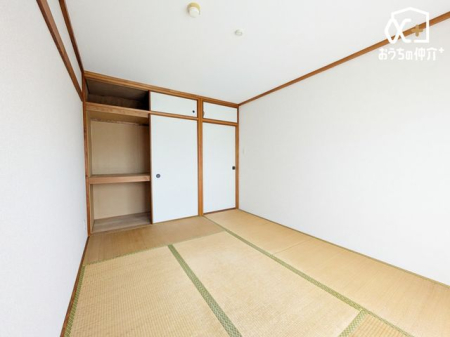 その他内観 和室は来客時や子育てシーンにも重宝