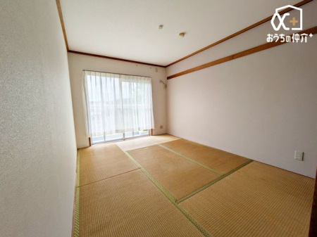 その他内観 和室は来客時や子育てシーンにも重宝
