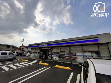 周辺環境 ローソン富士見羽沢二丁目店 徒歩4分。24時間営業 320m