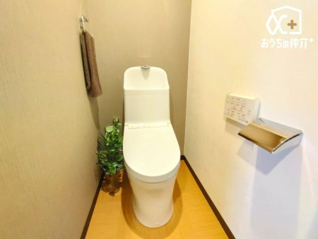 周辺環境 徒歩4分。【富士見小学校】狭山市駅東口（系統３１）狭山台団地（狭山台南経由）行き　「富士見小学校」下車 徒歩2分 300m
