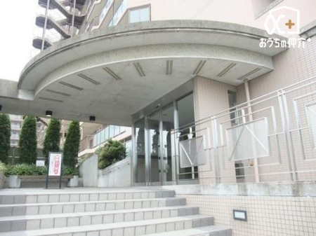周辺環境 徒歩7分。【ビッグエー　狭山店】営業時間：4時00分～2時00分　遅くまで営業する便利なスーパー　駐車場：あり 540m