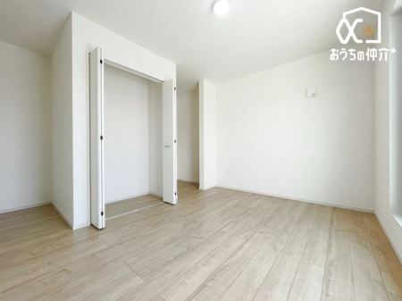 周辺環境 ローソンストア100 東村山萩山町店 徒歩6分。【営業時間】24時間営業 460m