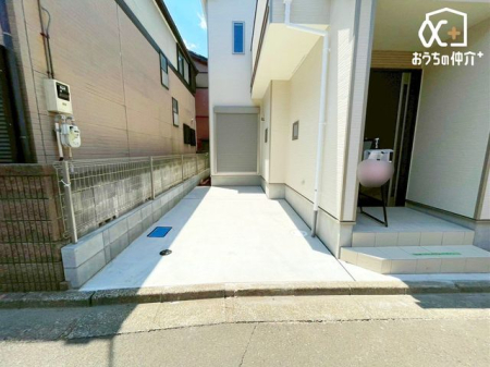 周辺環境 Olympic所沢西店 徒歩14分。駐車場が広く行きやすいホームセンター、いなげやと隣接しており、取扱商品も豊富です。ペットコーナーもございます。 1120m