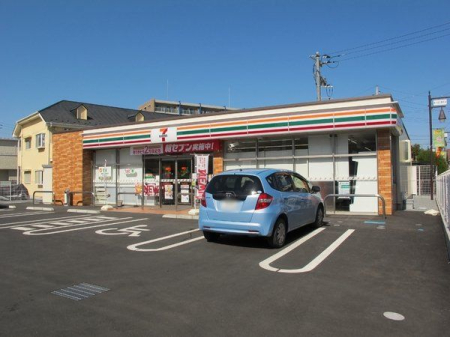 周辺環境 セブンイレブン　富士見上沢1丁目店 徒歩6分。24時間営業のコンビニエンスストア 430m