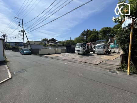 周辺環境 秋津町３丁目第二仲よし広場 徒歩3分。ベンチ・遊具（スプリング遊具）・防火貯水槽 230m