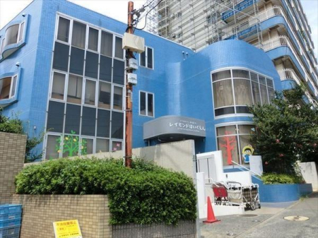 周辺環境 レイモンド田無保育園 徒歩7分。平成23年開園。延長保育・乳児保育・障害児保育：有 独自の保育観や空間へのこだわり、子供との関わり方を持っています。 530m