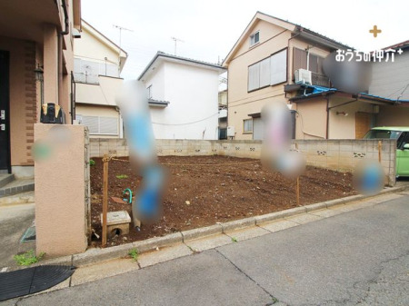 周辺環境 サミットストア新座片山店 徒歩5分。営業時間　9:00～23:00　駐車場台数　165台（内、車いす使用者用　3台） 400m