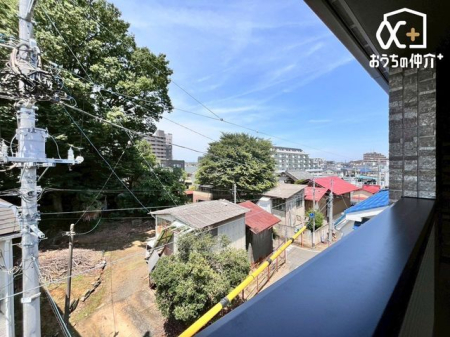 周辺環境 所沢市立所沢小学校 徒歩7分。西武新宿線「所沢駅」が最寄りの小学校でございます。ご近所の評判も良いです！ 510m