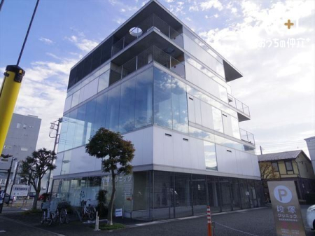 周辺環境 徒歩16分。【段塚クリニック】営業時間 9時00分～12時00分 14時00分～17時30分(日曜日　定休日)　内科 小児科 婦人科 1210m