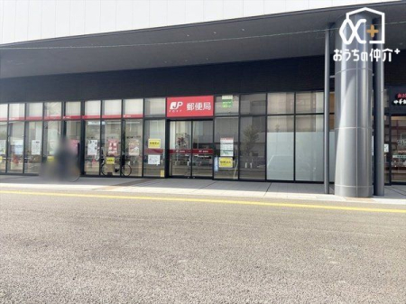 周辺環境 所沢駅西口郵便局 徒歩11分。所沢駅西口から徒歩3分の場所にございます。 830m