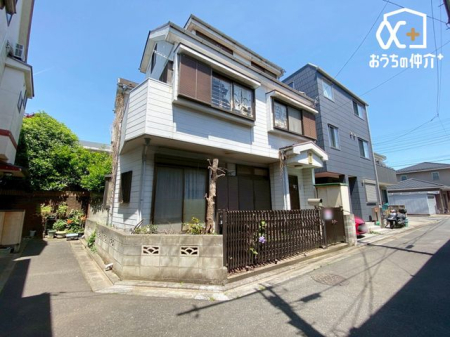 現地土地写真 車通りの少ない落ち着いた環境。お車の出し入れも落ち着いてできる、ゆったりとした環境です。現地にて是非環境をお確かめください。