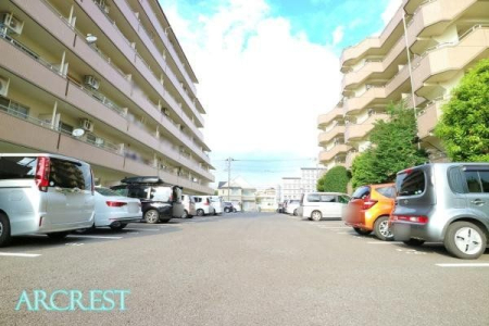 駐車場 平面駐車場(空き状況はご確認下さい)
