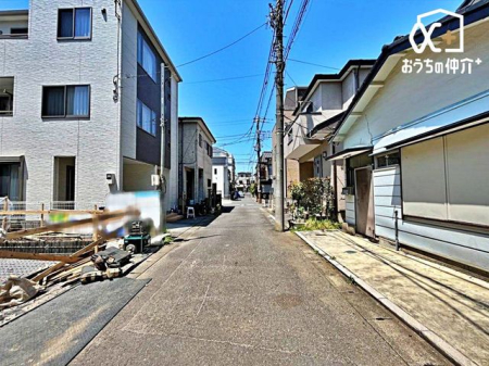 現地外観写真 子育てファミリーはもちろん、ゆったりと暮らしたい方にもおすすめしたい、落ち着いた住環境になっております。