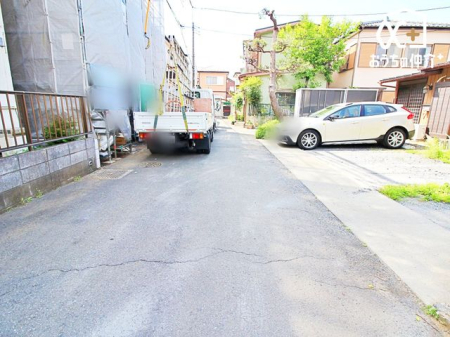 現地外観写真 車通りが少なく小さなお子様がいても安心です！