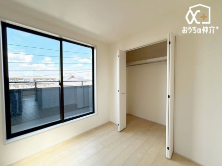 周辺環境 ローソン新座野火止6丁目店 徒歩7分。営業時間：24時間 駐車場：有 530m