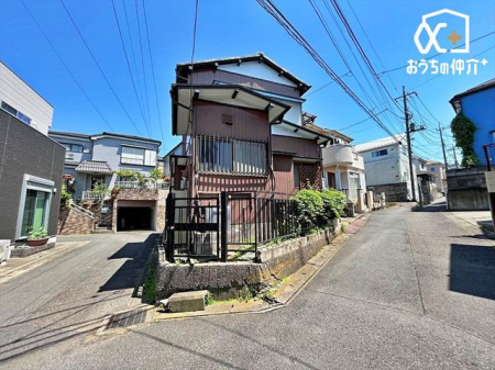 現地土地写真 落ち着いた雰囲気が漂う住宅街。ゆったりと暮らしたい方にもおすすめしたい、静かで心地良い住環境になっております。皆様のお問い合わせお待ちしております！