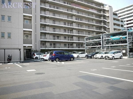 駐車場 駐車場(空き状況はご確認ください)