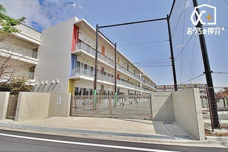 周辺環境 西東京市立中原小学校 徒歩8分。昭和34年開校。児童数916人、つくし学級54人(令和5年4月時点) 610m
