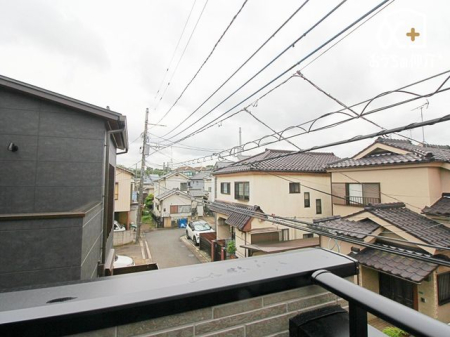 周辺環境 ビッグ・エー新座馬場店 徒歩4分。営業時間：午前4時～午前2時 駐車場：有 270m
