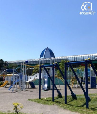 周辺環境 練馬区立大泉橋戸公園 徒歩19分。子供達が遊ぶ遊具がたくさんあって、休日などは沢山の家族連れが来ています！トイレも綺麗だし、トイレとは別に手洗い場もあります！ 1520m