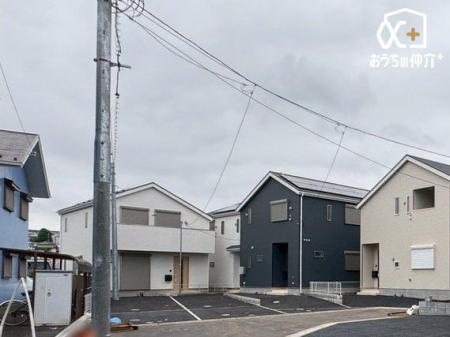 現地外観写真 開発道路の様子