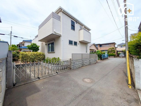 現地土地写真 位置指定道路から見た1号地の様子