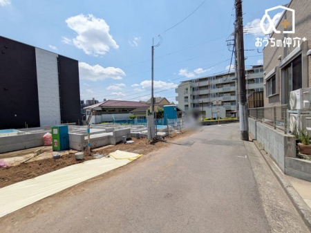 現地外観写真 車通りが少なく、静かで落ち着いた環境が魅力です。穏やかな暮らしを求める方におすすめしたい立地です。
