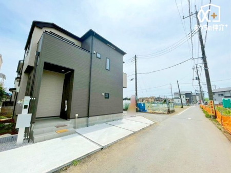 周辺環境 スーパーオザムけやき台店 徒歩9分。品揃え豊富なスーパーマーケットでございます。近隣の方々でいつも賑わっております。駐車場も広いです。 670m