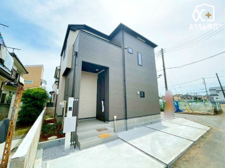 周辺環境 新井あらく公園 徒歩10分。住宅街の中にある公園。落ち着いた雰囲気で公園を独り占めできます。 800m