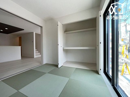 その他内観 個室にもリビングの続き間にも使える自由度のある和室。