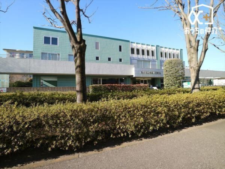 周辺環境 志木市立柳瀬川図書館 徒歩17分。 1320m