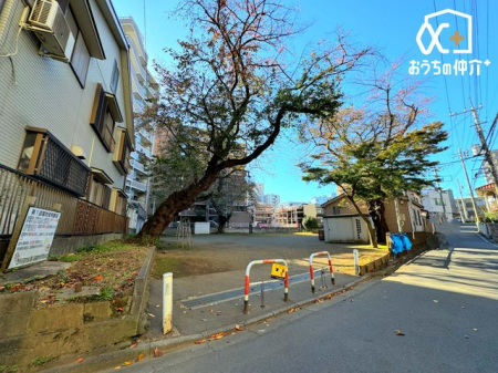 周辺環境 西所沢町内会第一遊園地 徒歩18分。 1420m