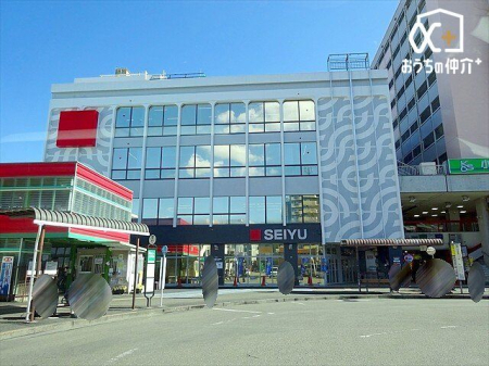 周辺環境 西友小平店 徒歩21分。 1640m