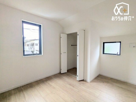 子供部屋 子ども部屋におすすめな洋室です！日当たりの良い明るいお部屋でお子様も快適に過ごせます。