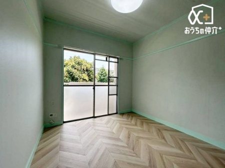エントランス ～Entrance～共有施設・敷地はきちんとお手入れの行き届いた物件になります。是非一度現地に足を運ばれてみませんか？