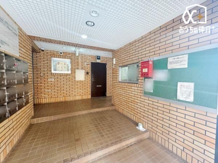 エントランス マンションの入り口になります